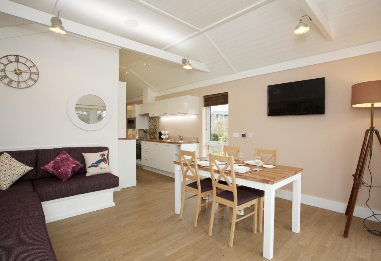 Braidhaugh Holiday Lodge And Glamping Park Crieff Ngoại thất bức ảnh
