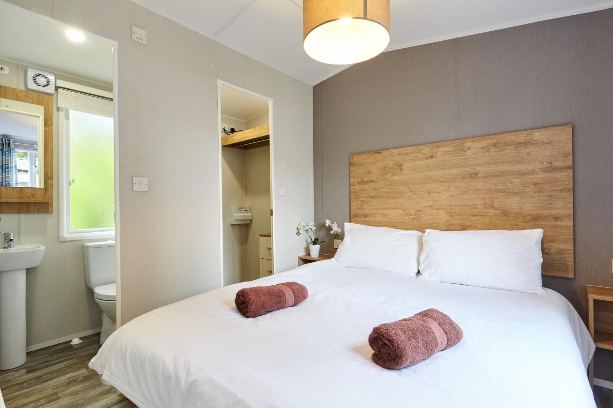 Braidhaugh Holiday Lodge And Glamping Park Crieff Ngoại thất bức ảnh